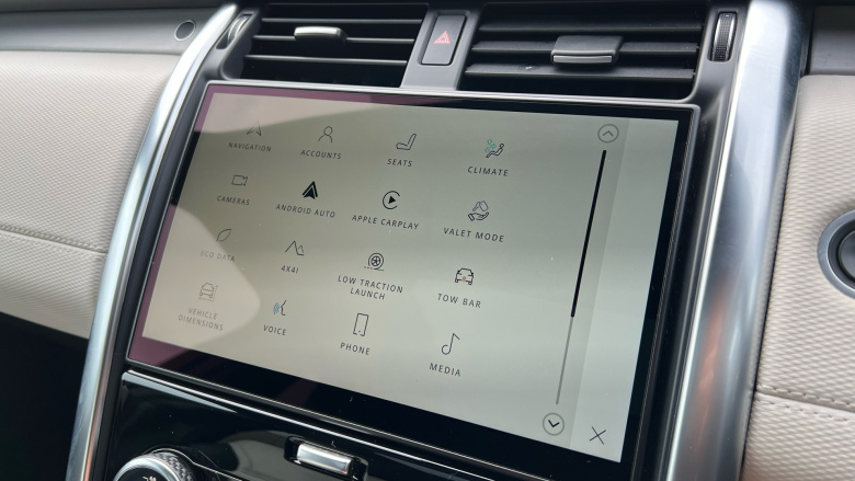 Land Rover Discovery 3.0 D300 R-Dynamic SE 5dr Auto Diesel Station Wagon